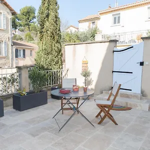 Appartement Chez Garance, Châteauneuf-de-Gadagne