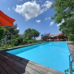 Séjour chez l'habitant Le Jardin De Sabine, Éguilles